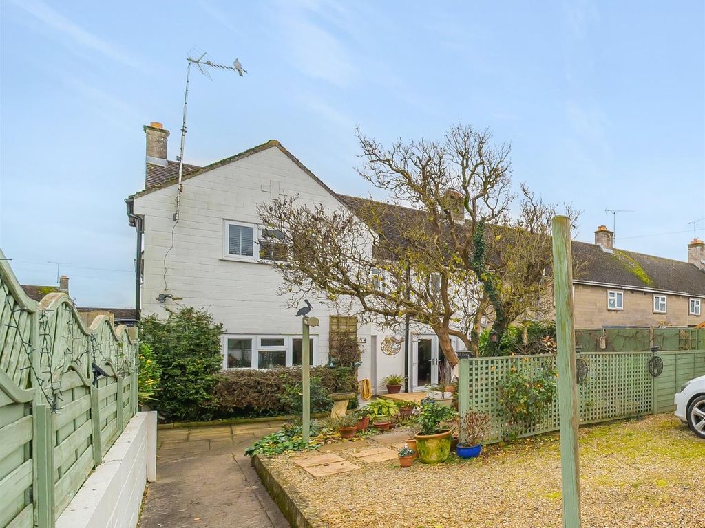 3 bed semi-detached house for sale in Derriads Green, Chippenham SN14, £300,000
