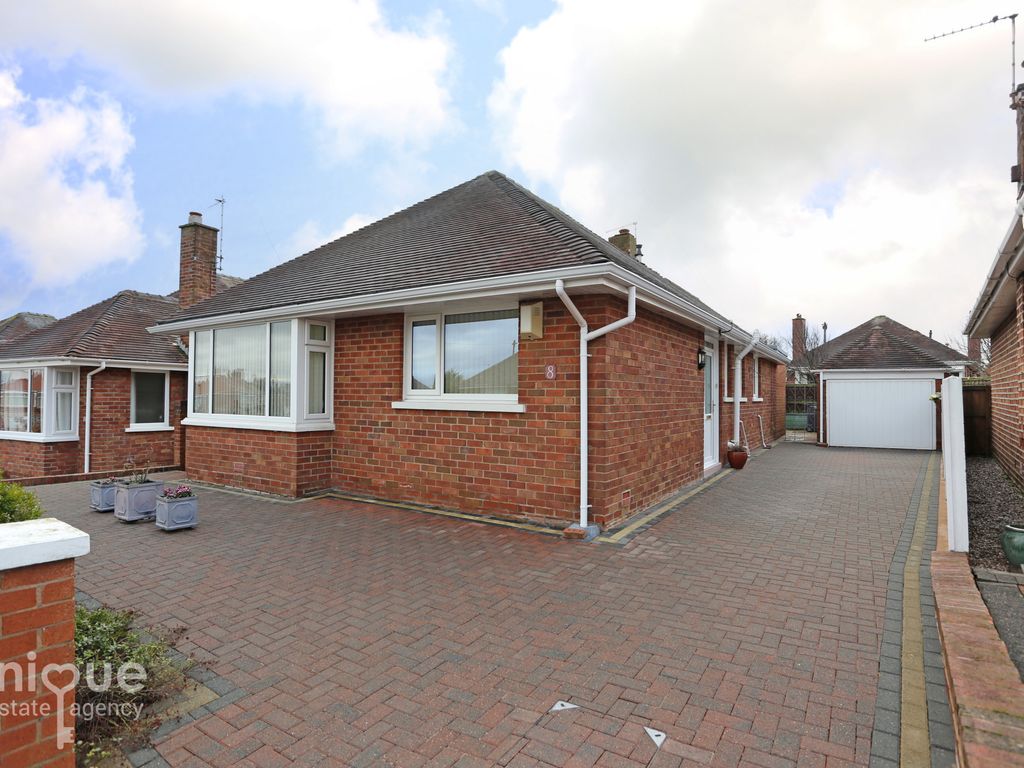 2 bed bungalow for sale in Salop Avenue, Blackpool FY2, £230,000