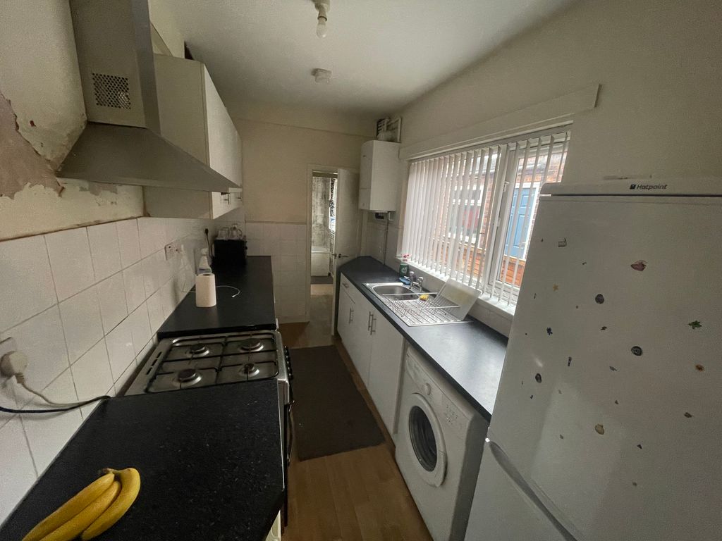3 bed terraced house for sale in Watford Street, Stoke-On-Trent ST4, £109,950