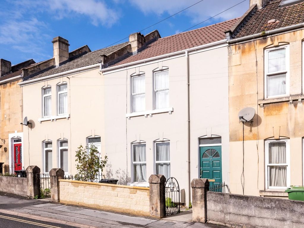 4 bed terraced house for sale in Herbert Road, Bath BA2, £420,000