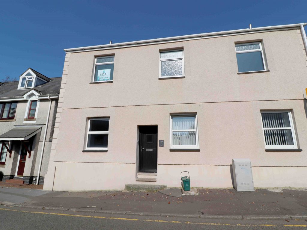 1 bed flat to rent in St. Teilo Street, Swansea SA4, £575 pcm