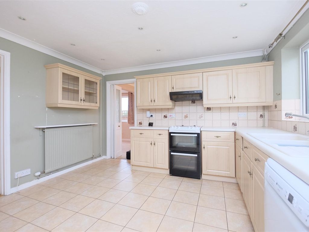 4 bed detached house for sale in Main Road, Tirley, Gloucester GL19, £350,000