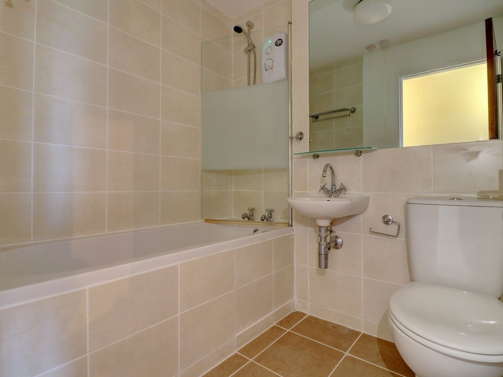 2 bed flat for sale in Bartholomew Tipping Way, Stokenchurch, High Wycombe HP14, £190,000