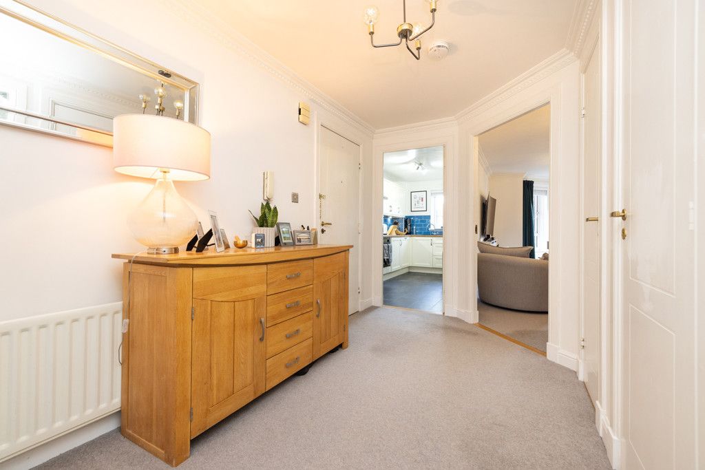 2 bed flat for sale in 26/1 Orchard Brae Gardens West, Orchard Brae, Edinburgh EH4, £300,000