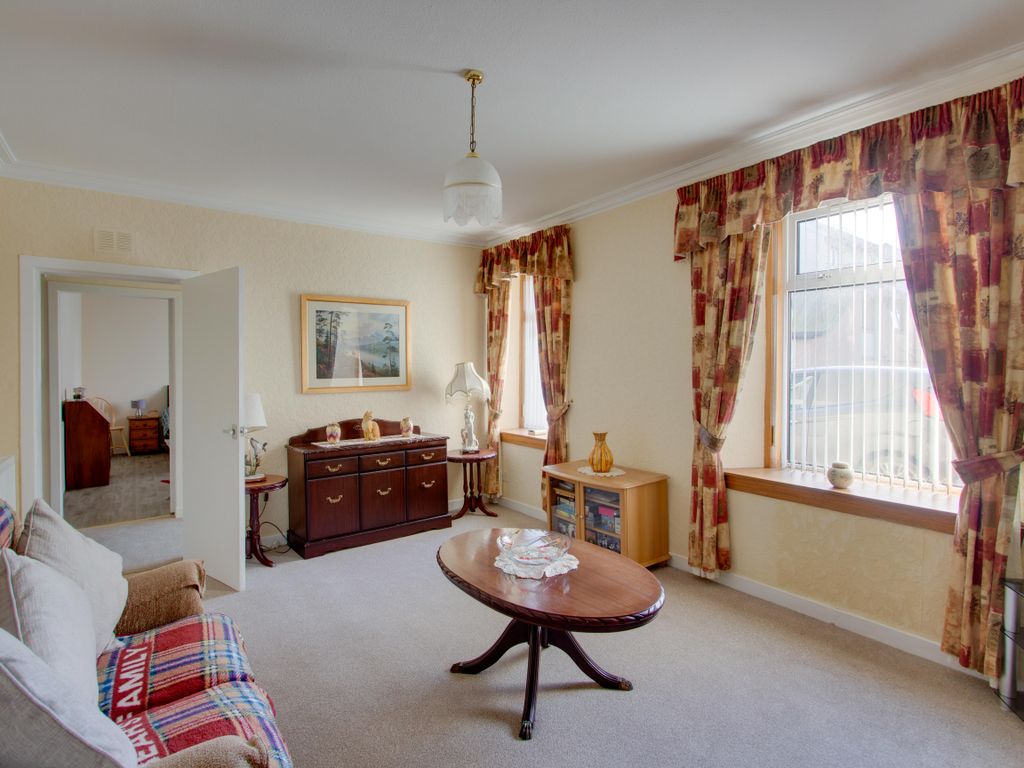 2 bed flat for sale in Balmain Street, Montrose DD10, £95,000