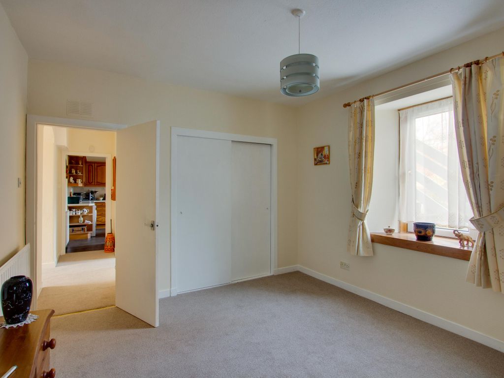 2 bed flat for sale in Balmain Street, Montrose DD10, £95,000