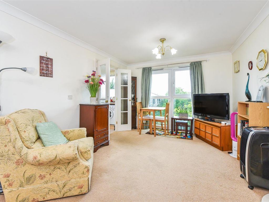 1 bed property for sale in Old Winton Road, Andover SP10, £129,950
