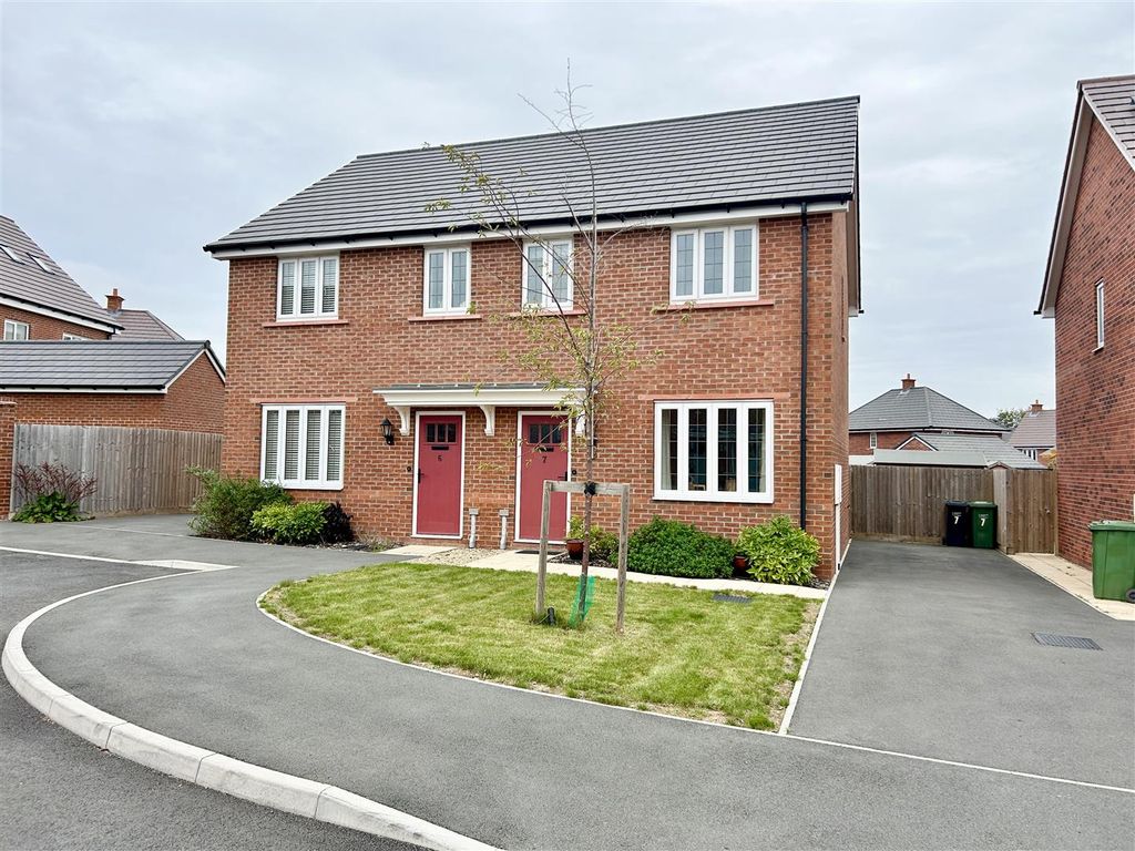 3 bed semi-detached house for sale in Grayling Drive, Holmer, Hereford HR4, £274,400