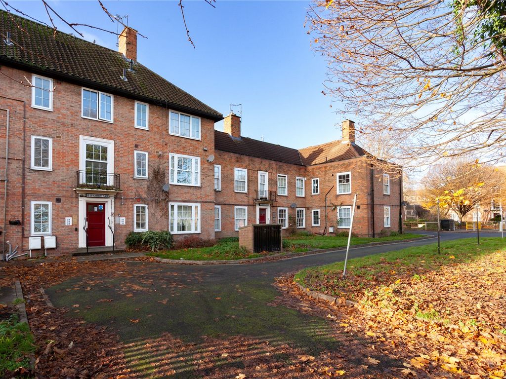 2 bed flat for sale in Rosemary Place, York, North Yorkshire YO1, £200,000