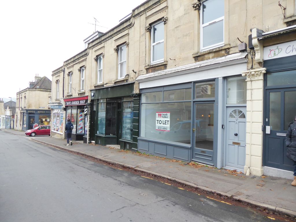 Retail premises to let in Chelsea Road, Bath BA1, £12,000 pa