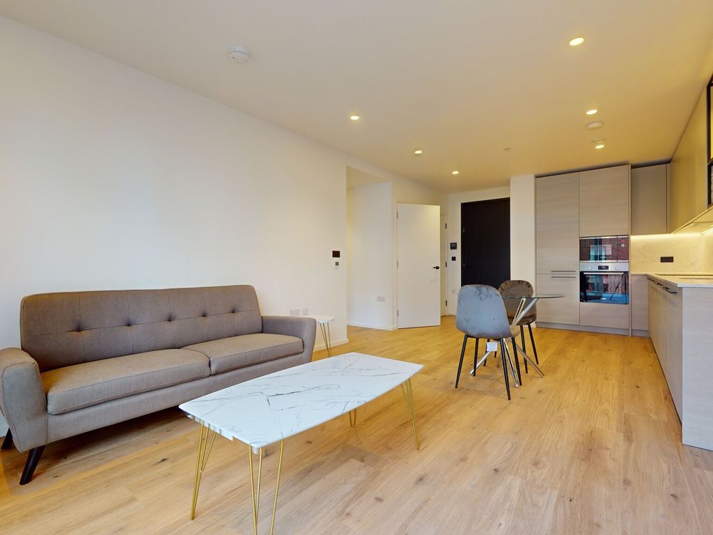1 bed flat to rent in Hawser Lane, London E14, £2,080 pcm