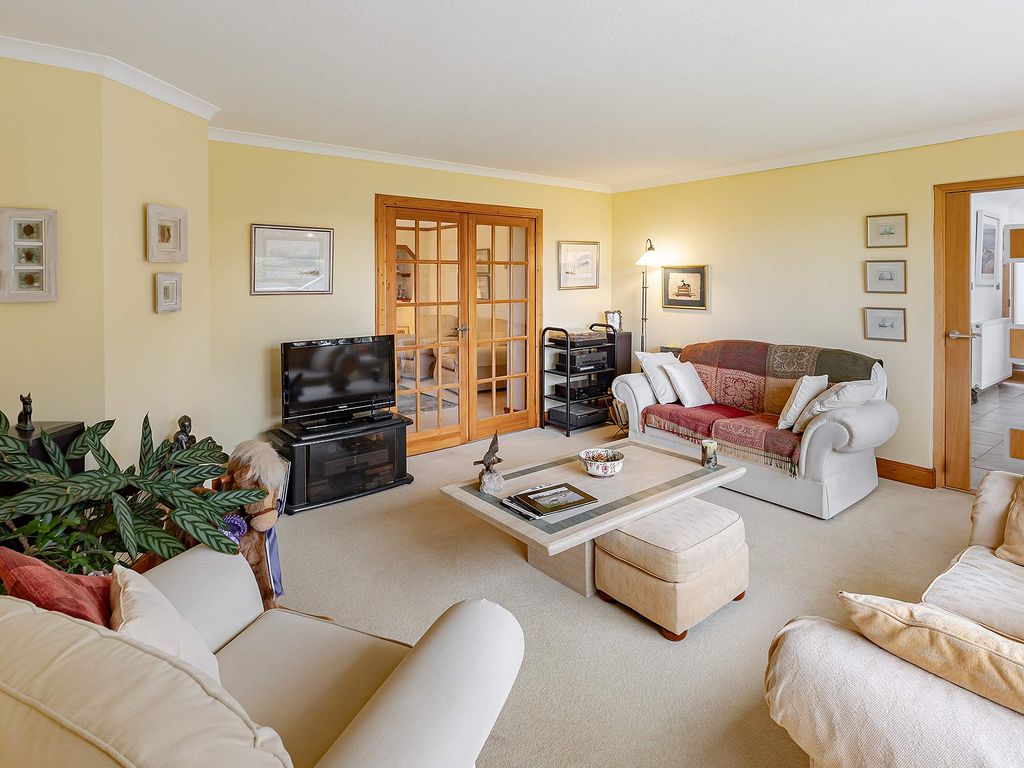 4 bed detached house for sale in Linlithgow EH49, £695,000
