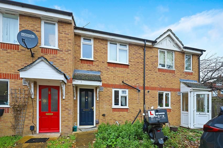 2 bed terraced house for sale in Richens Close, Isleworth TW3, £489,950