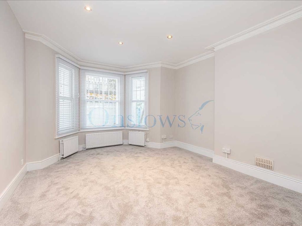 4 bed flat to rent in Philbeach Gardens, London SW5, £4,498 pcm