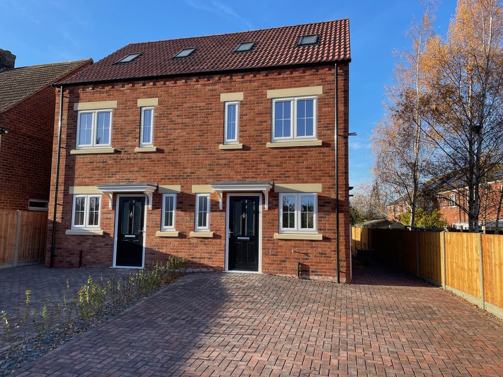 3 bed semi-detached house for sale in Kyme Road, Heckington NG34, £230,000