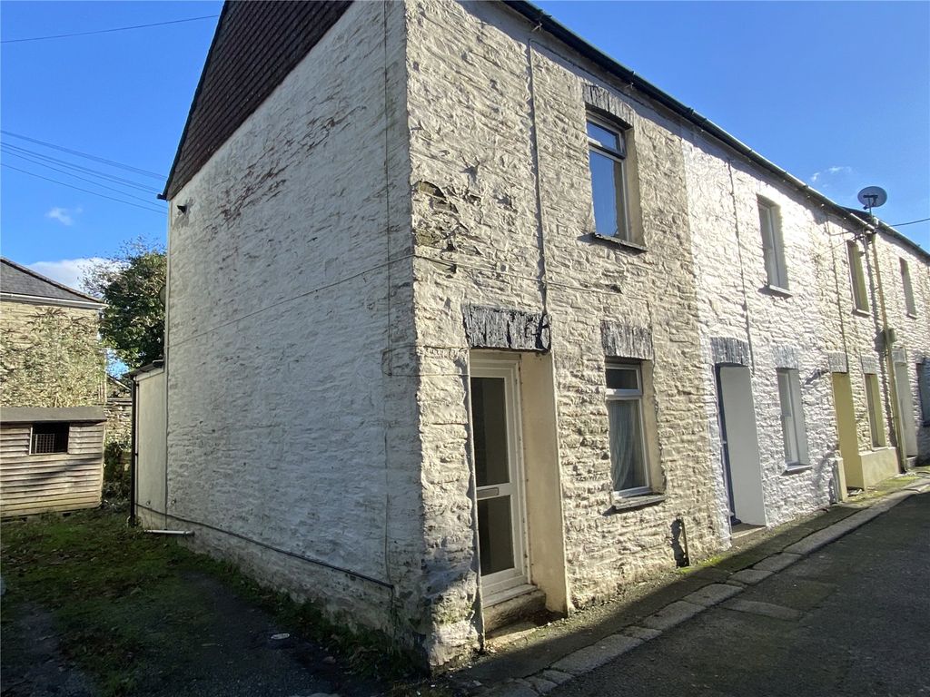 2 bed end terrace house for sale in Westbourne Lane, Liskeard, Cornwall PL14, £125,000