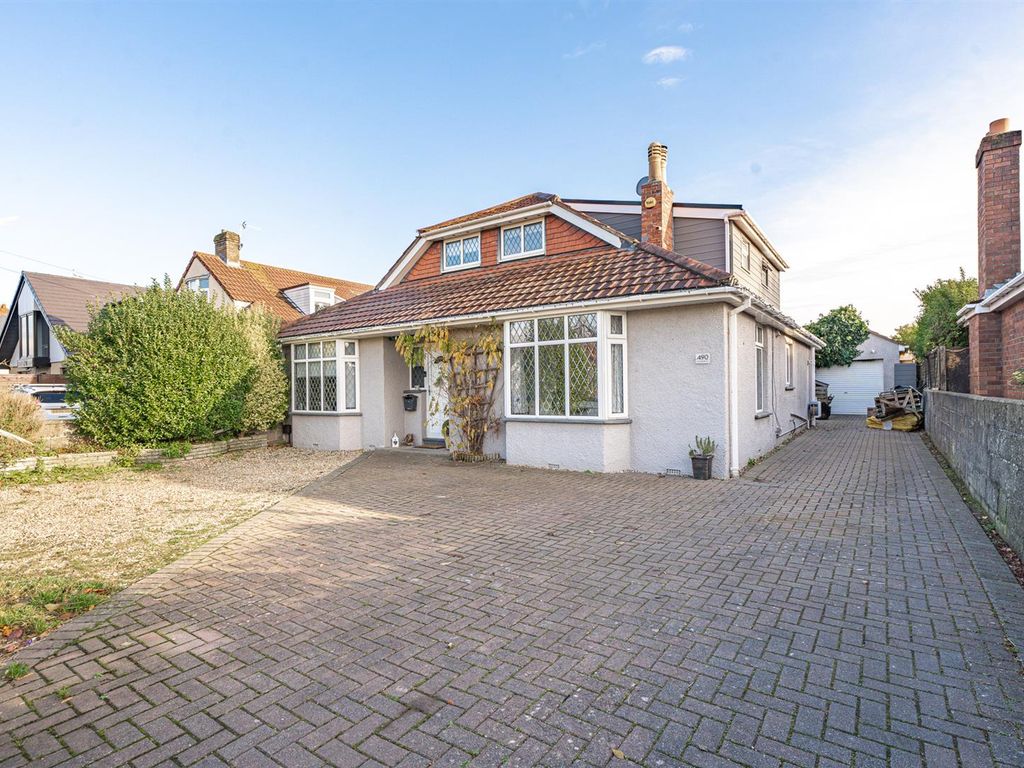 5 bed detached house for sale in Locking Road, Weston-Super-Mare BS22, £585,000