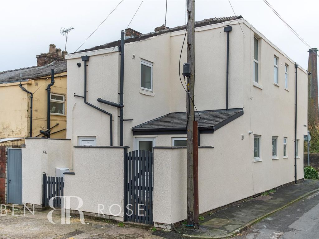 2 bed flat for sale in Albert Terrace, Higher Walton, Preston PR5, £129,950