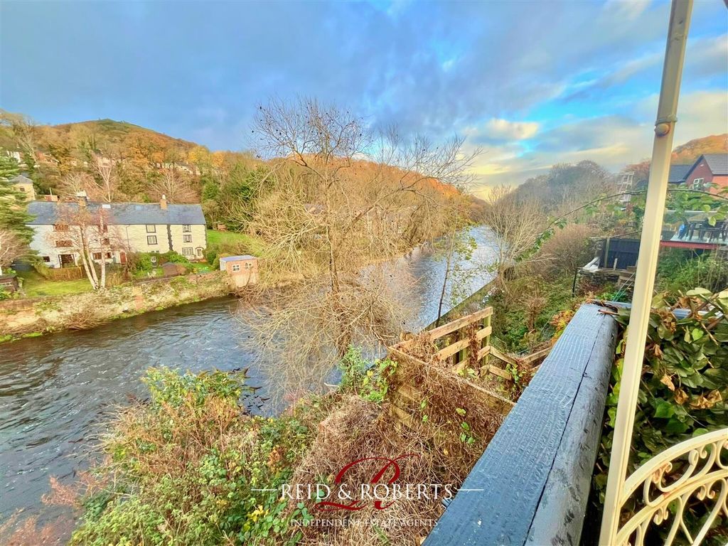 2 bed terraced house for sale in Church Street, Llangollen LL20, £225,000