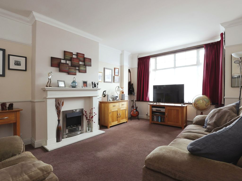 3 bed end terrace house for sale in Ambleside Avenue, Beckenham BR3, £575,000