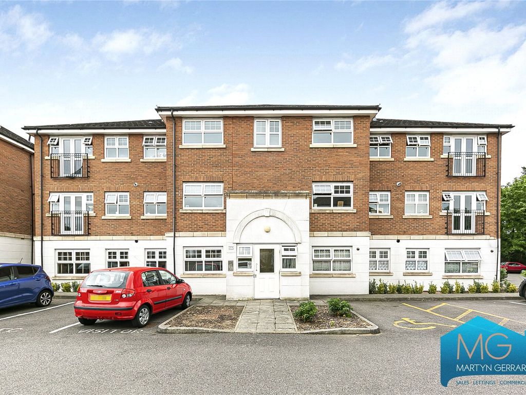2 bed flat to rent in Fetlar Court, 32 Bampton Drive, Mill Hill NW7, £1,850 pcm