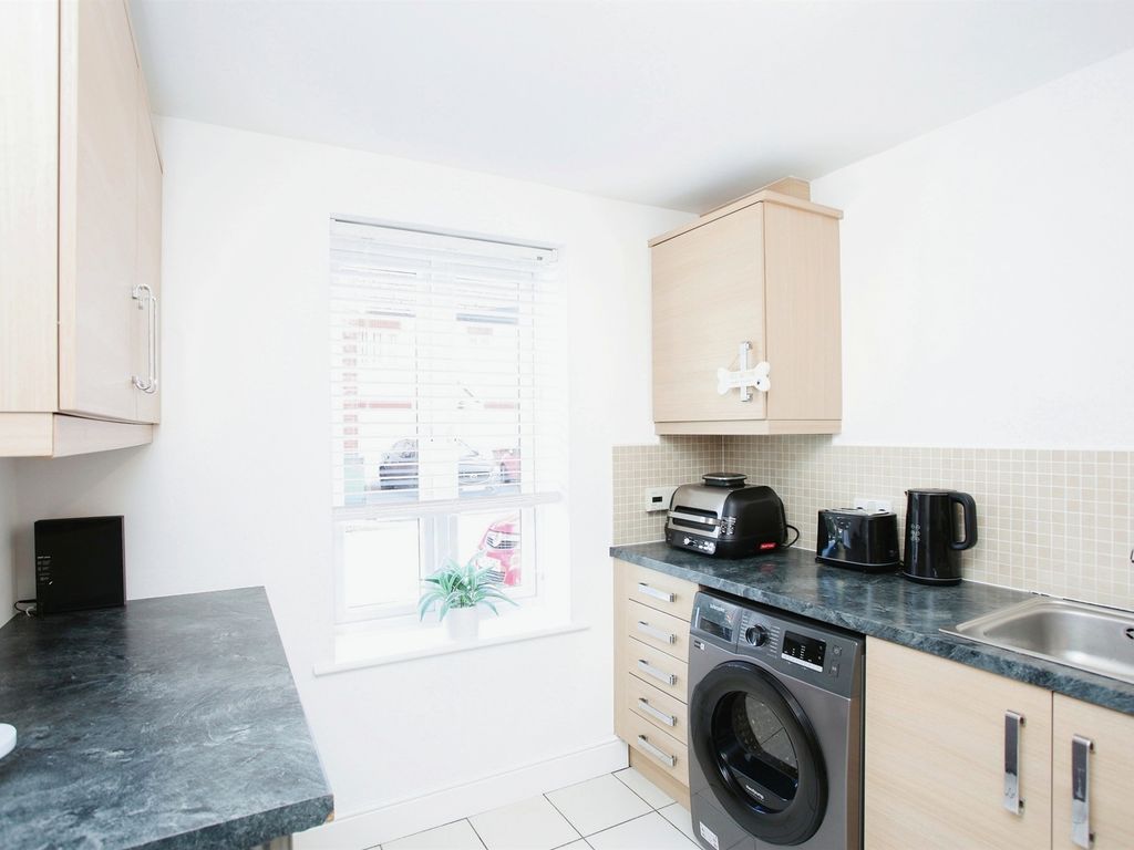 3 bed terraced house for sale in Bluebell View, Llanbradach, Caerphilly CF83, £240,000