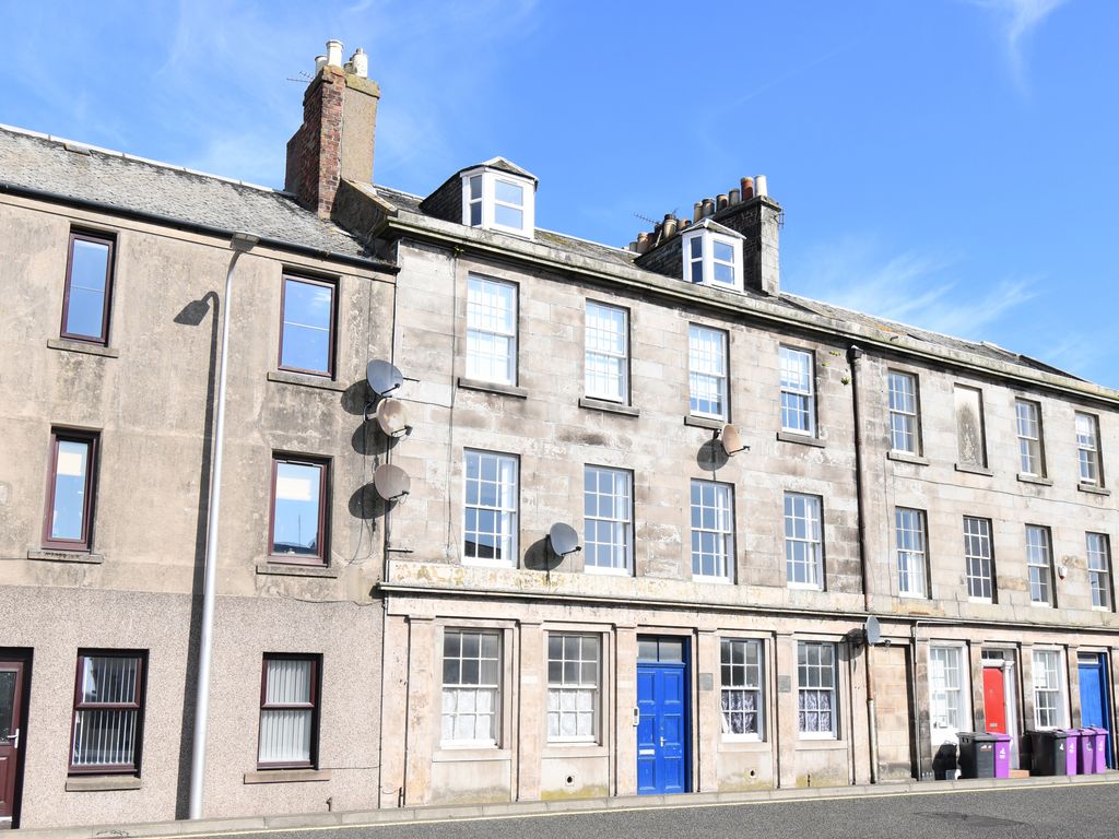 2 bed flat for sale in Wharf Street, Montrose DD10, £100,000