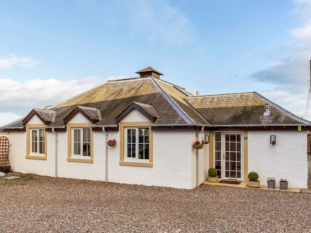 3 bed detached house for sale in Mount Melville Steading, St Andrews KY16, £500,000
