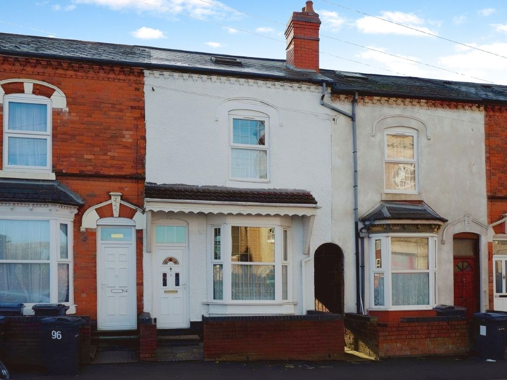 5 bed terraced house for sale in Ettington Road, Aston, Birmingham B6, £290,000
