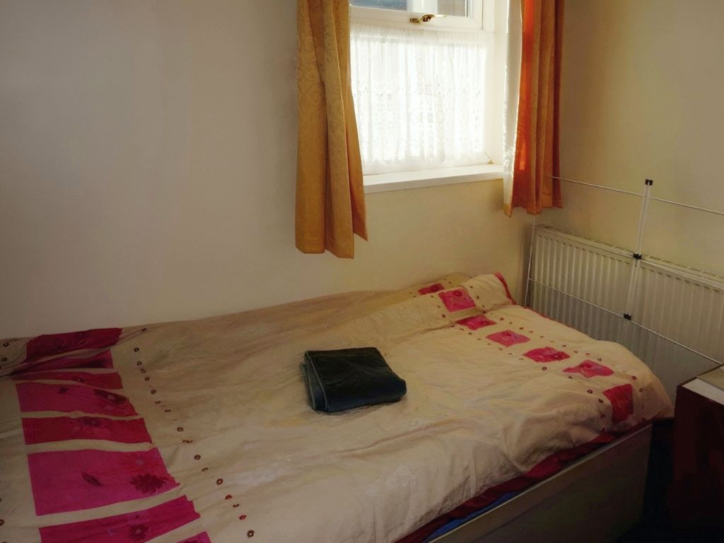 5 bed terraced house for sale in Ettington Road, Aston, Birmingham B6, £290,000