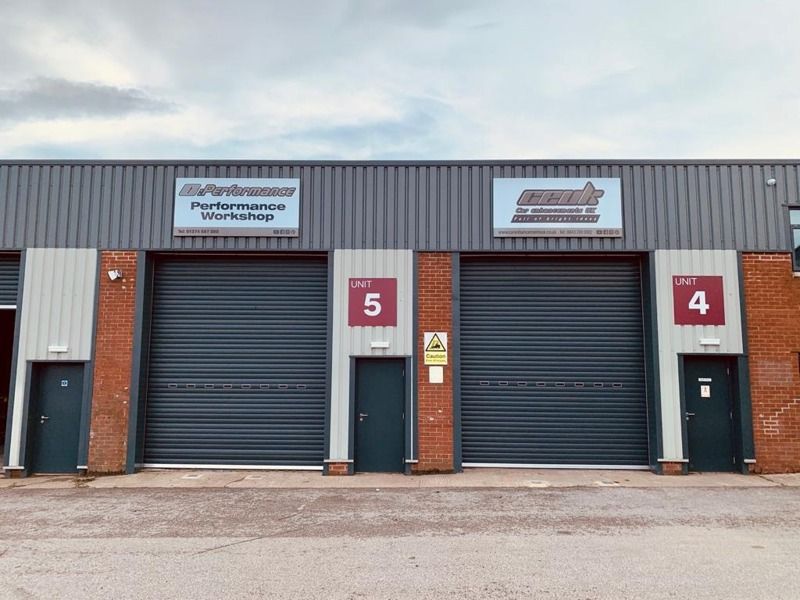 Industrial to let in Unit 4 Cutler Heights Business Park, Cutler Heights Lane, Bradford, West Yorkshire BD4, Non quoting