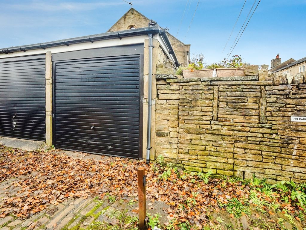 3 bed terraced house for sale in Warley Town Lane, Warley, Halifax HX2, £325,000
