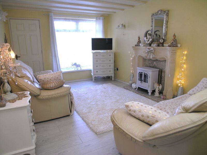 3 bed terraced house for sale in Blackford Close, Hayley Green, Halesowen B63, £293,000