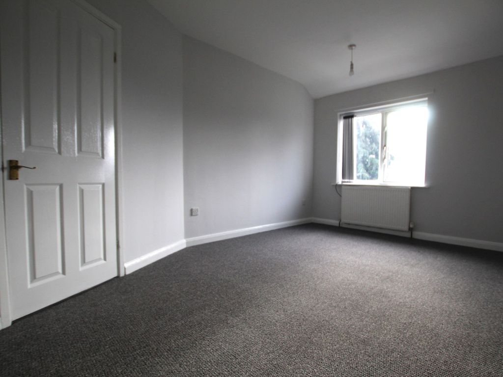 3 bed semi-detached house to rent in Lindale Gardens, Goldthorpe, Rotherham S63, £775 pcm