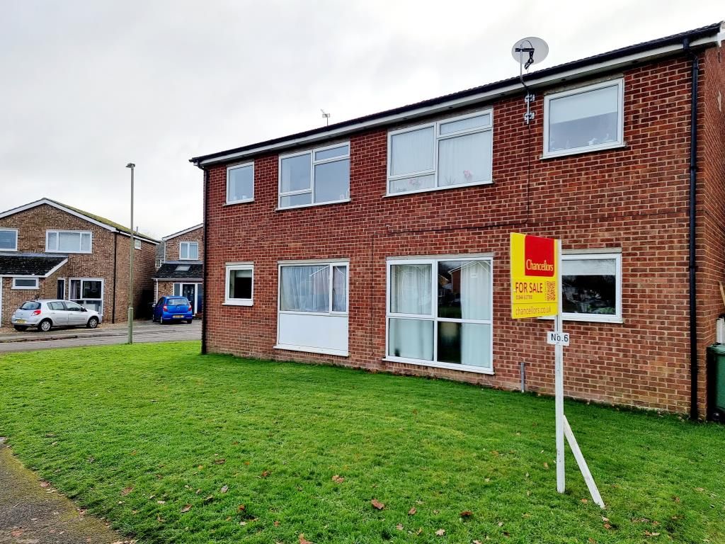 2 bed maisonette for sale in Thame, Oxfordshire OX9, £230,000