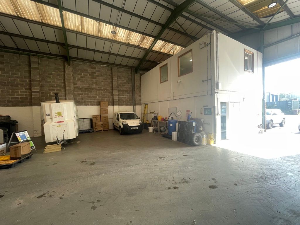 Light industrial to let in Unit 4 Poole Industrial Estate, Poole, Wellington, Somerset TA21, £20,000 pa