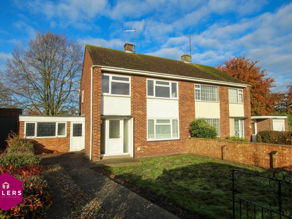 3 bed semi-detached house for sale in Adastral Close, Newmarket, Suffolk CB8, £357,500