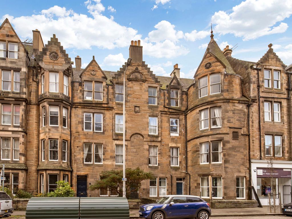 2 bed flat for sale in Warrender Park Road, Edinburgh EH9, £324,000