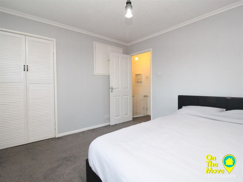 2 bed property for sale in Bonnyton Drive, Eaglesham, Glasgow G76, £139,995