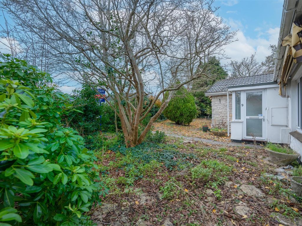 3 bed detached bungalow for sale in Cadbury Road, Keynsham, Bristol BS31, £500,000