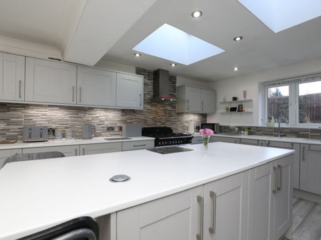 4 bed detached house for sale in Sanderling Drive, St. Mellons CF3, £375,000