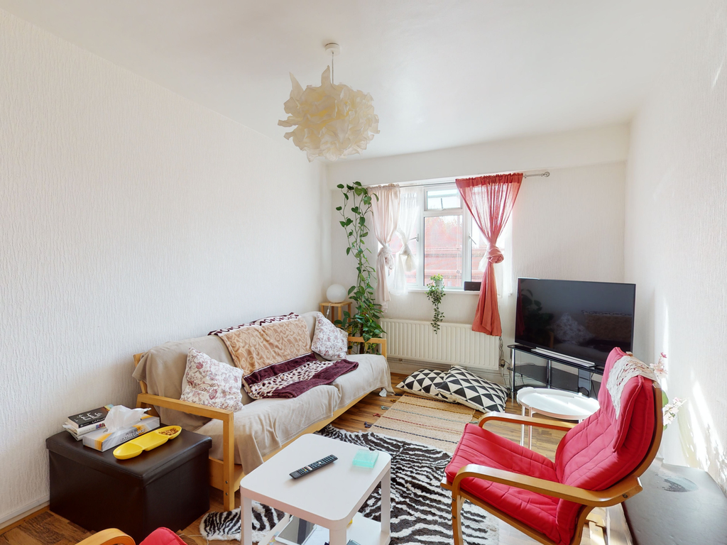 1 bed flat for sale in Nelson Square, London SE1, £450,000