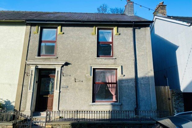 3 bed property to rent in Wind Street, Llandysul SA44, £795 pcm