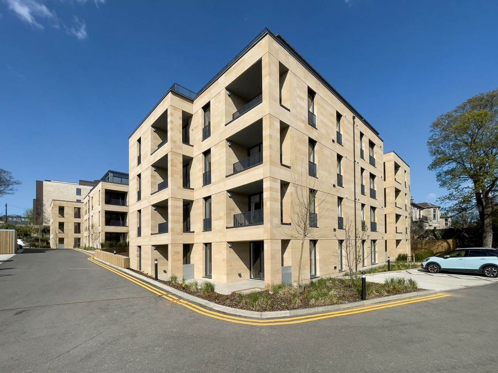 2 bed flat for sale in Corstorphine Road, Murrayfield, Edinburgh EH12, £745,000