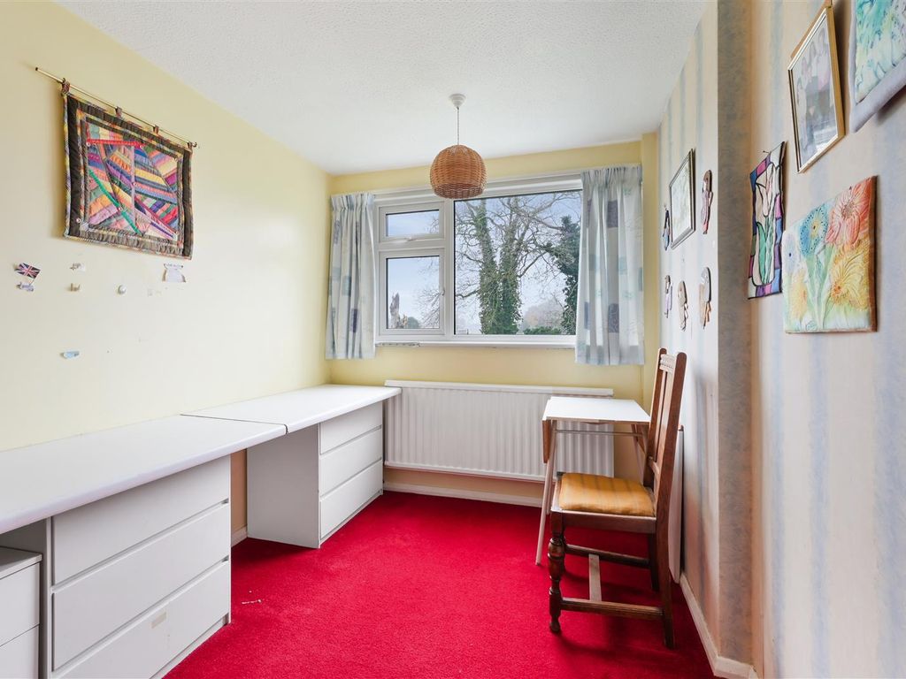 3 bed terraced house for sale in The Tracery, Banstead SM7, £490,000