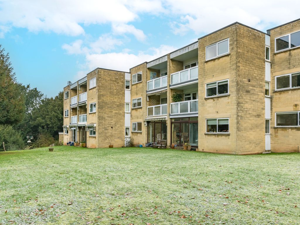 2 bed flat for sale in Marshfield Park, Cleeve Wood Road, Bristol, Gloucestershire BS16, £270,000