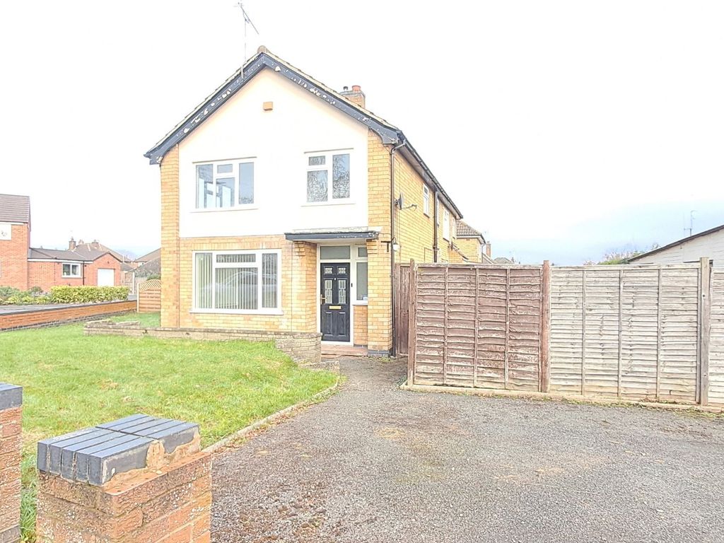 3 bed semi-detached house to rent in Court Close, Kirby Muxloe, Leicester LE9, £1,100 pcm