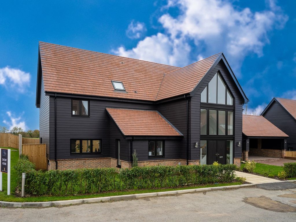 New home, 5 bed detached house for sale in Bardfield Road, Thaxted CM6, £1,295,000