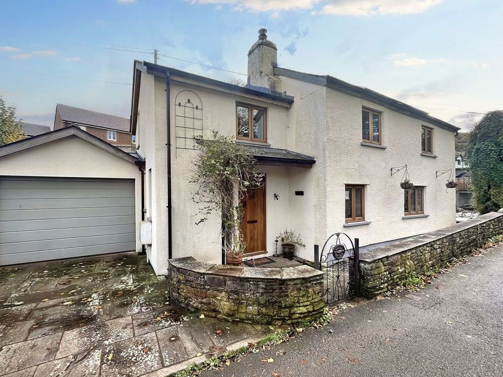 3 bed detached house for sale in Mill Lane, Govilon, Abergavenny NP7, £450,000