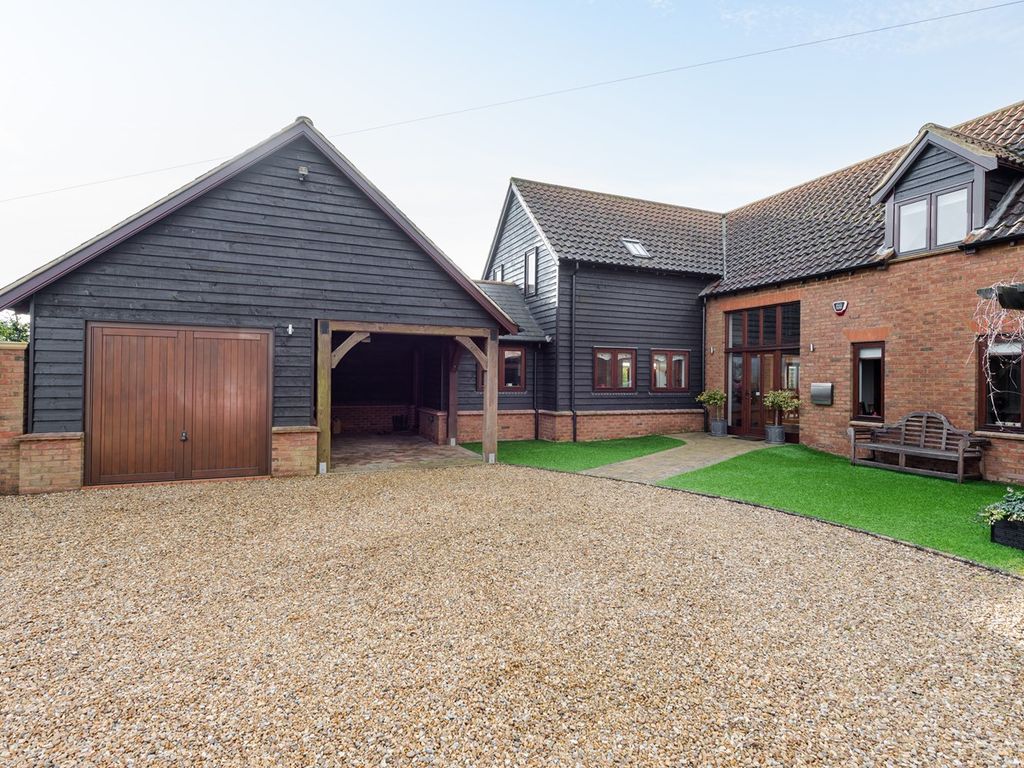 4 bed detached house for sale in Colmworth Road, Little Staughton, Bedfordshire MK44, £875,000